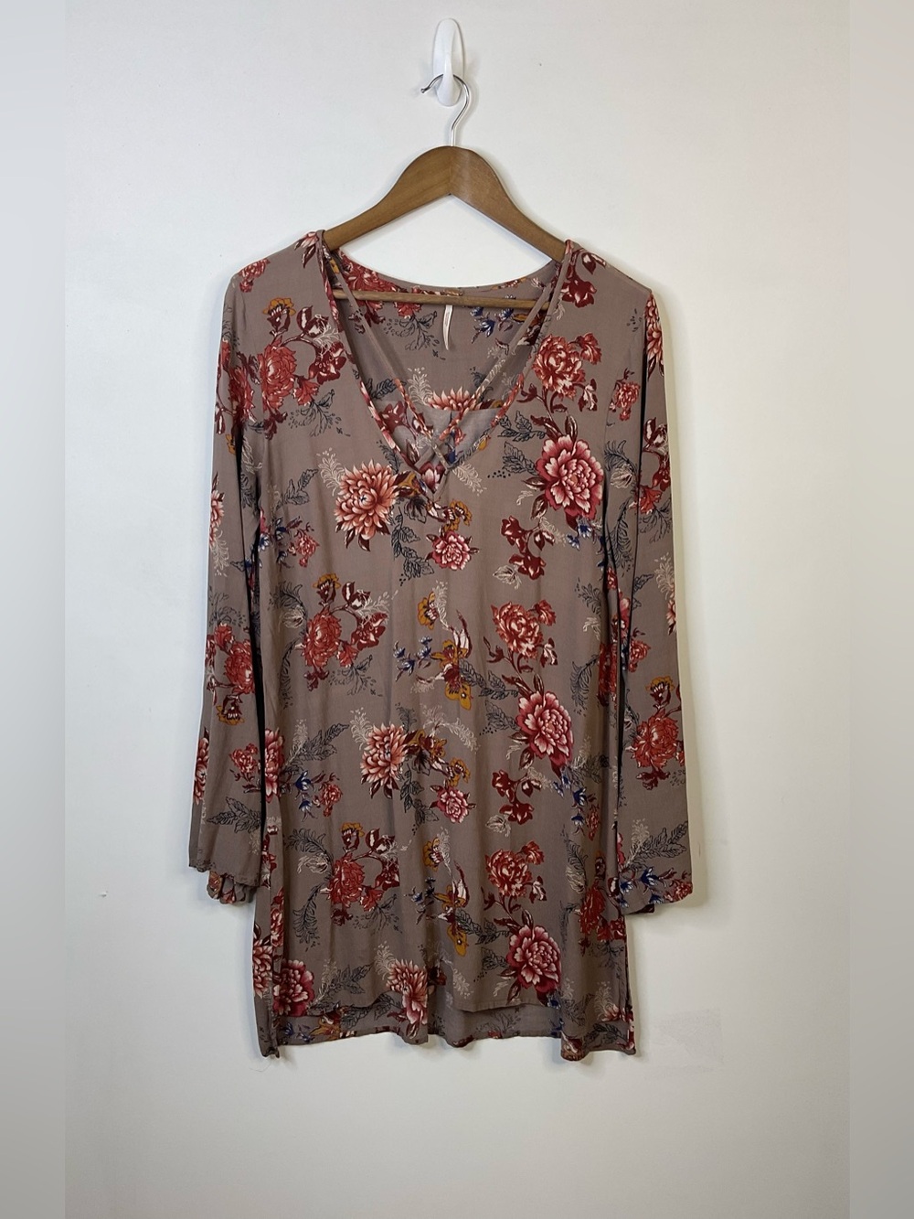 Free People Floral Crisscross Neck Tunic Top/Dress Size Medium